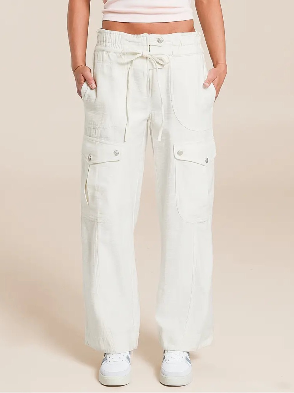Free People We The Free Park Ave Cargo Pant Ivory Size Medium NWT New - Picture 16 of 16